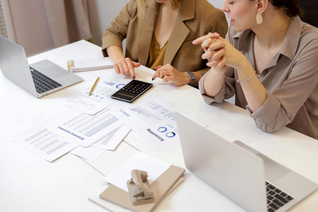 software-erp-contable-que-es-y-como-ayuda-a-mejorar-tus-finanzas