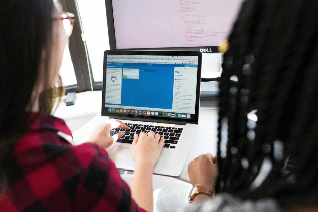 Cómo implementar un ERP con éxito Guía para empresas Softland